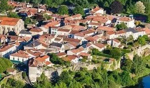 小金回乡建别墅为什么一定要选专业乡墅公司